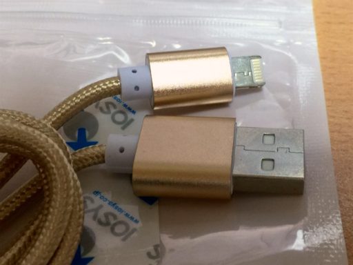 Lightning & Micro USBケーブル